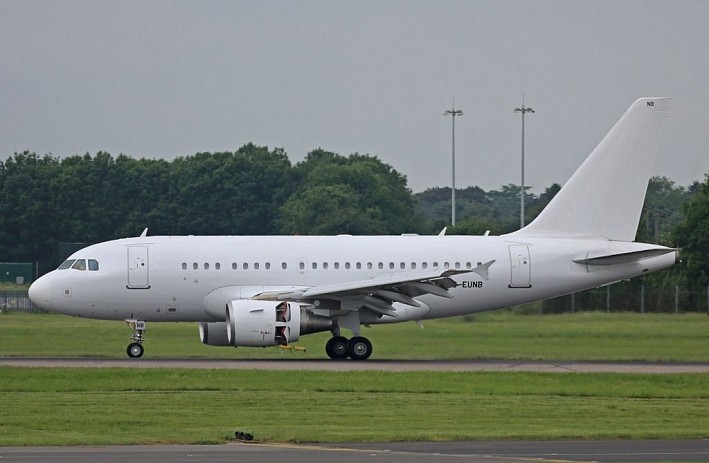 Airbus 318 Elite